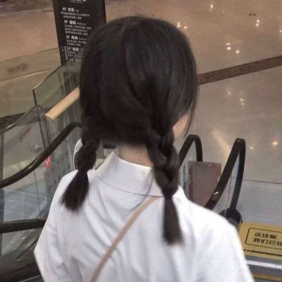 真实不做作的女生官宣文案
