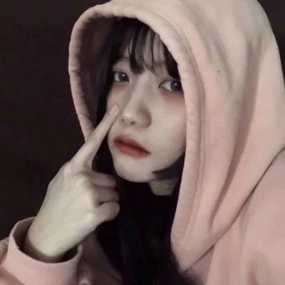 女头像ins高级感高冷搭配