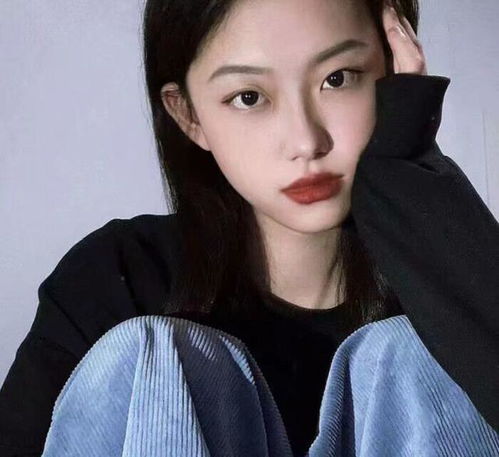 值得抄在笔记本上的温柔句子当时的车窗上雾还是你的名字