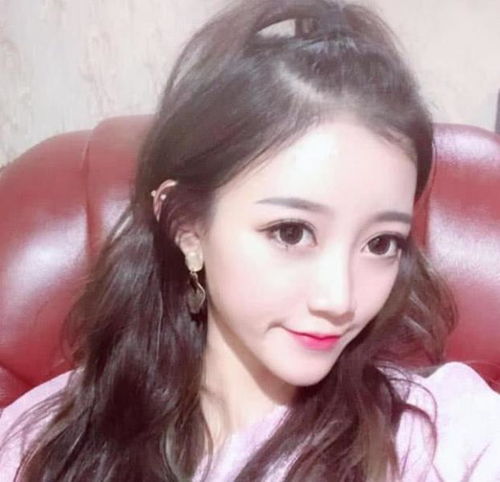 快手红人小伊伊图片