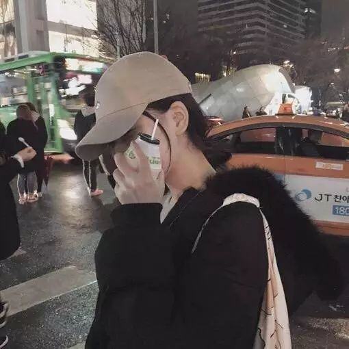 女生快手头像可爱气质奇怪