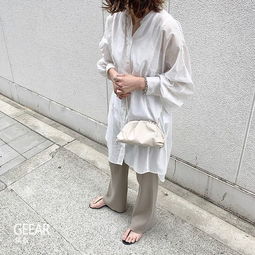 看这位日本女生的ins就有搭配灵感一目了然的摆拍穿搭