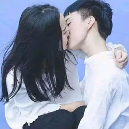 小清新头像情侣头像2018超有爱你住在我心脏最温暖的位置