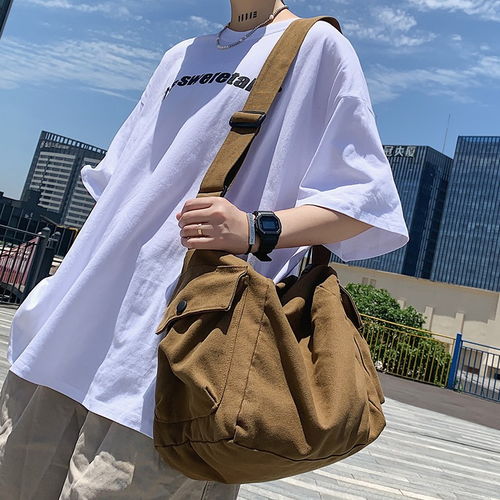 俞兆林yuzhaolin时尚尼龙布单肩包女腋下斜挎包外出饺子包mxk317008白色白色不带挂件