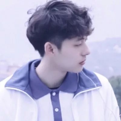 给男朋友发我好丑啊,看到回复我哭了
