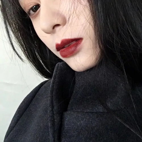 ins高冷范女生头像