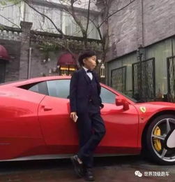 同为快手网红,一位座驾堪比一线明星,一位中国最丑出行必带美女
