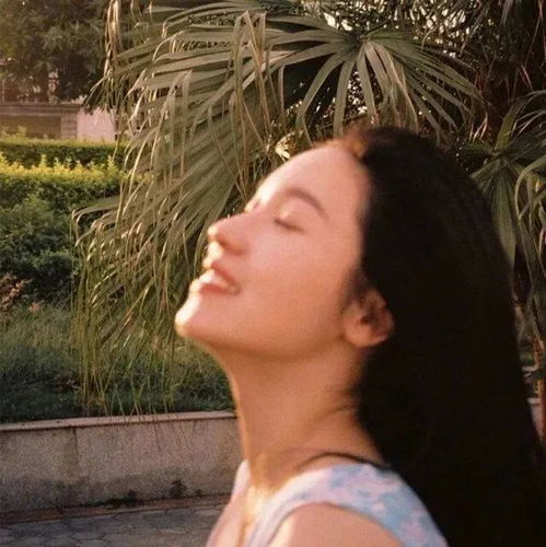 小众复古感女生头像