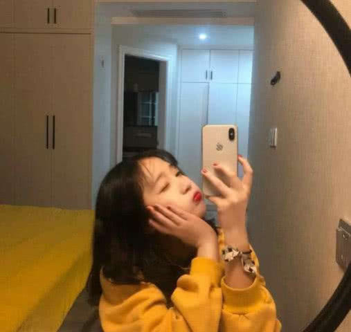 表情不看镜子氟西汀头像火了,张张都是小仙女,情敌看了都羡慕表情