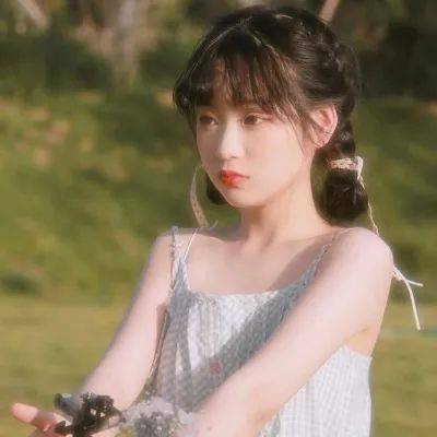 女生头像好看的ins森系女头像