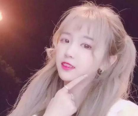 快手情侣头像猫妹妹