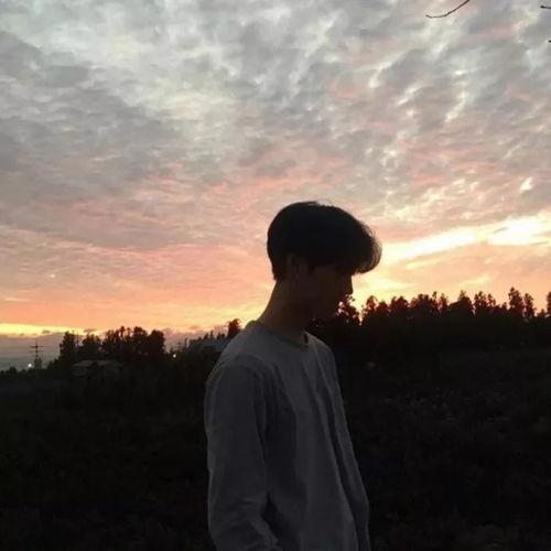 帅男生的发型总是这样留