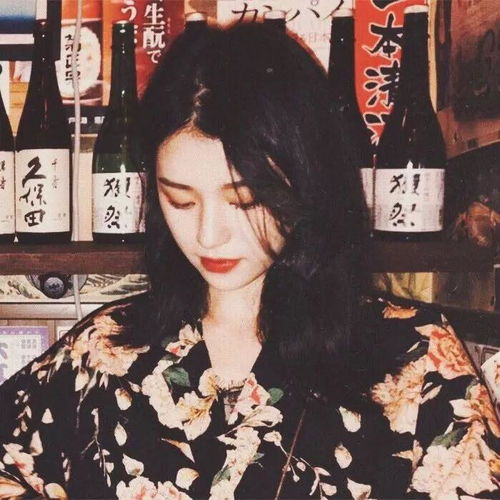 头像女ins高级质感冷淡风黄贯中