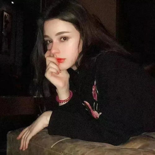 ins风欧美女头你是狂风暴雨,我撑伞爱你
