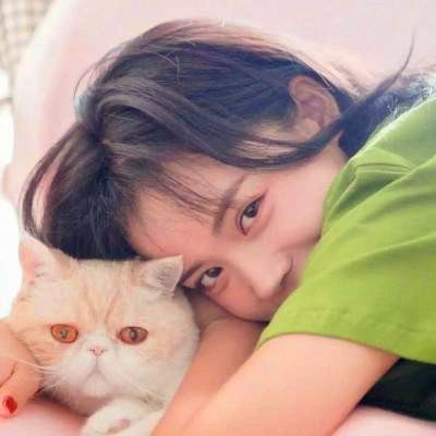 可爱真人女头清纯漂亮一点也不输女神