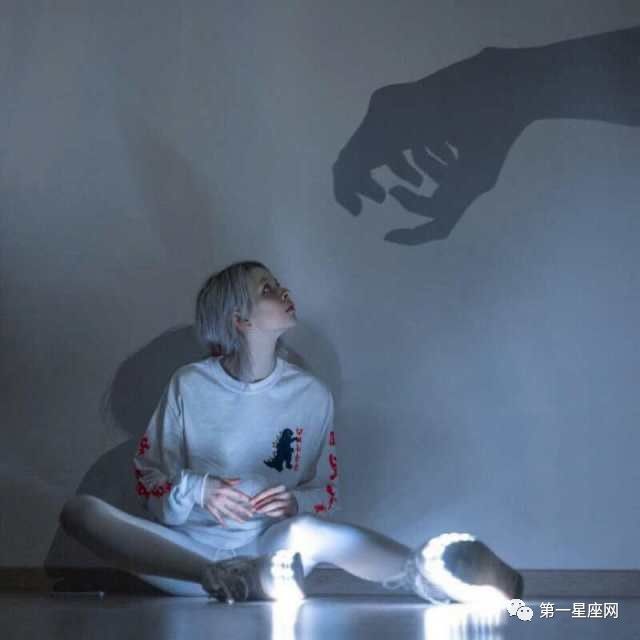 女生头像ins高级质感模糊十二星座
