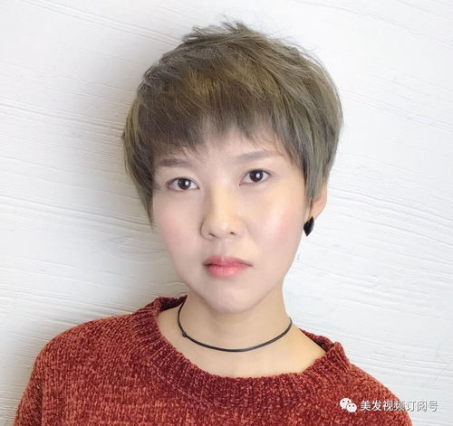 2018流行微蓬短发