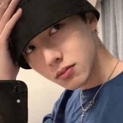 ins风真人男生头像,就是这么豪横