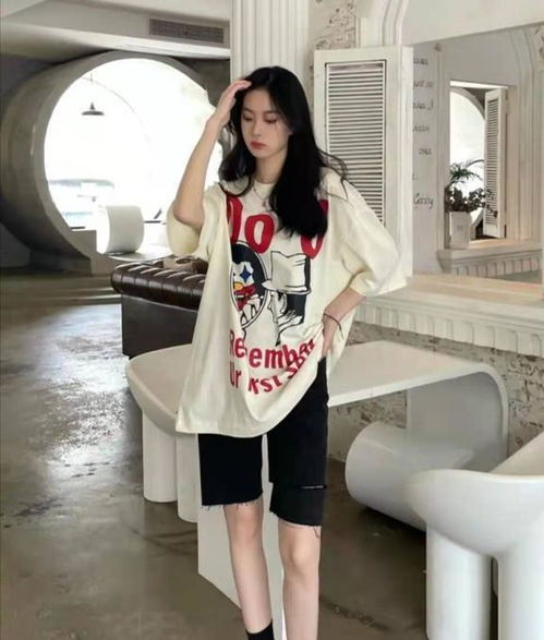 女人穿什么衣服显得有女人味