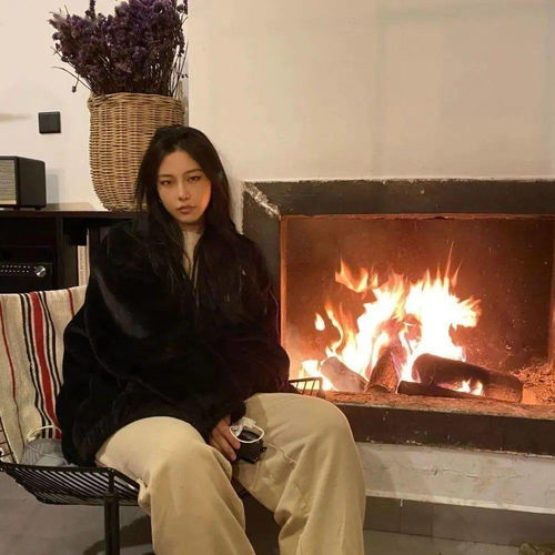 cp头像生活不止当下的苟且还有前任的请帖