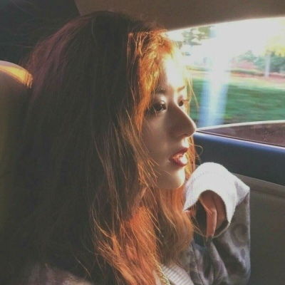 好看微信头像女生伤感,寂寞安静的女人