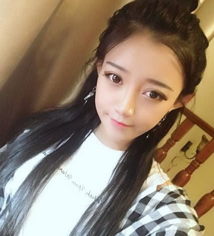 情侣头像快手小伊伊