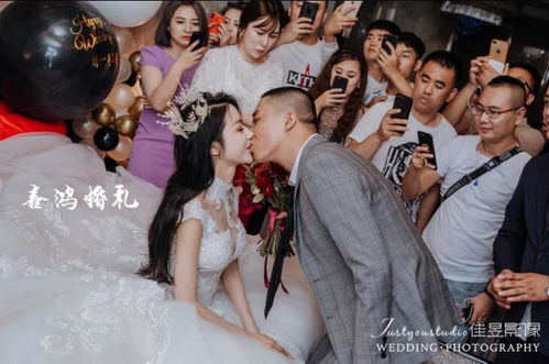 刘一手老婆董莹莹照片,快手网红美女小莹莹尾巴私房照写真套图