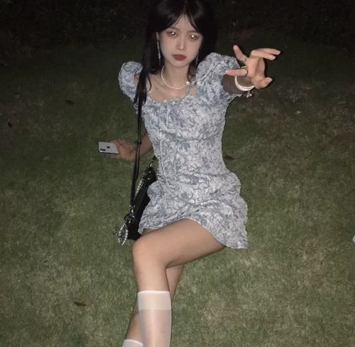 ins又拽又酷女生头像