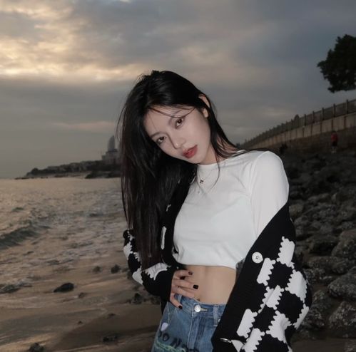 ins高级感女生头像