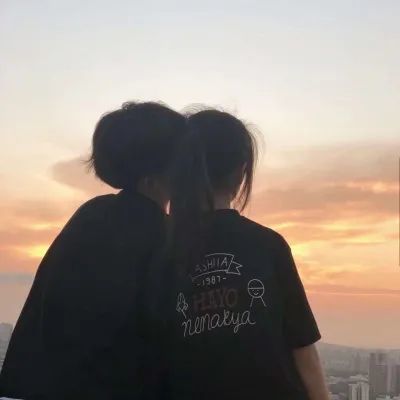 双人情侣头像ins高级质感女头