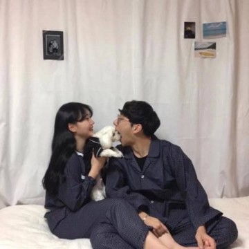 情侣头像ins风奔跑系情