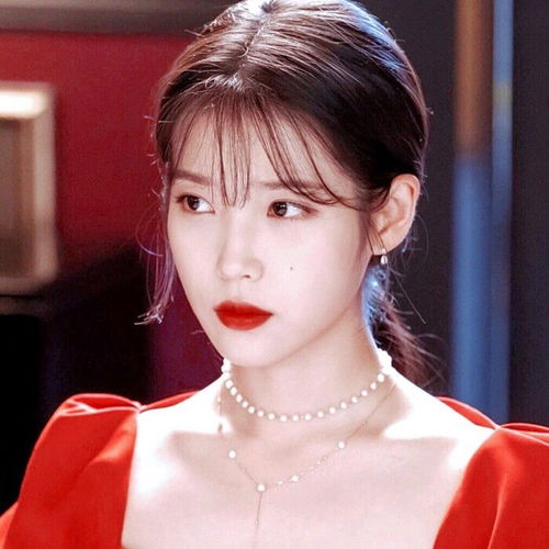 真人女头是iu啊