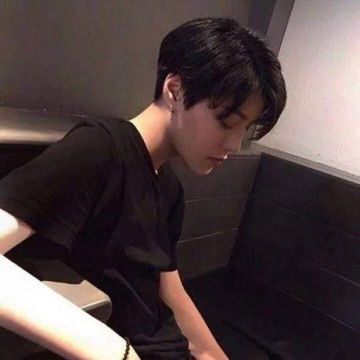 男生霸气超拽酷qq头像2021独一无二社会人头像