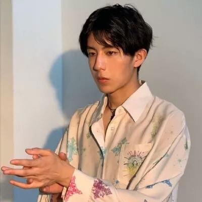 饱含故事的快手男成熟名深意超足