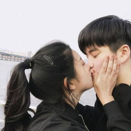 总觉得你的名字和我的名字写在qq情侣头像我要个性网