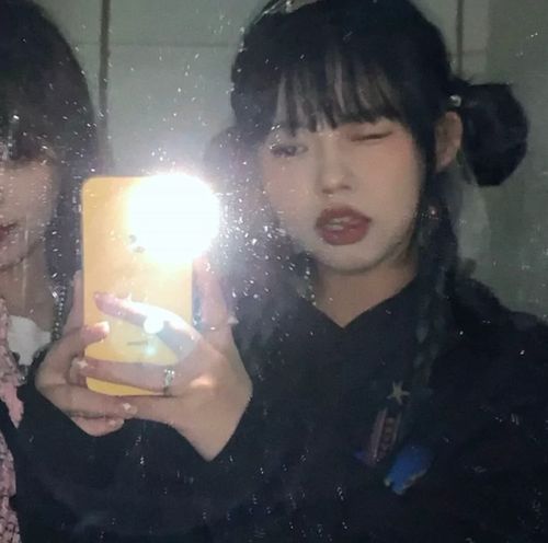 ins酷酷闺蜜头像