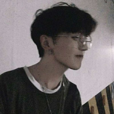 最吸引女人微信男头像遮不住的帅气