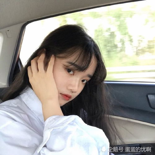 女生想啵啵时,才会给这3种信号,傻弟弟别装不懂