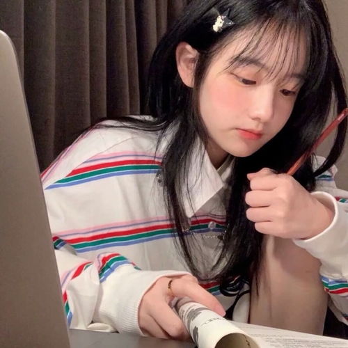 看见让人心情很好的女生头像