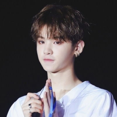 黄明昊头像高清可爱justin黄明昊帅气图片