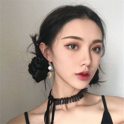 qq社会头像女霸气,充满伤感的曾是回忆