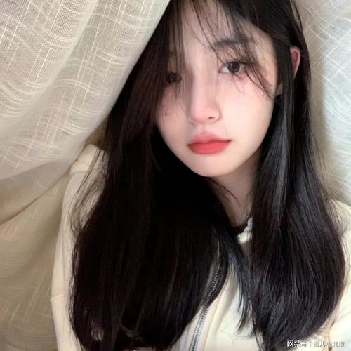 头像女ins高级质感冷淡风女头