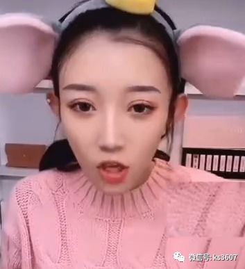 小伊伊回应怀男孩传言别瞎说张开凤吐槽可乐太心机在圈里已经臭了直播