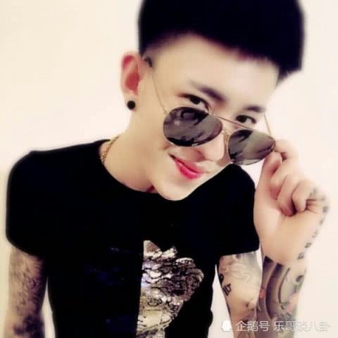 快手主播带徒弟谁最牛二驴没上榜,方丈只是第二,第一你猜不到