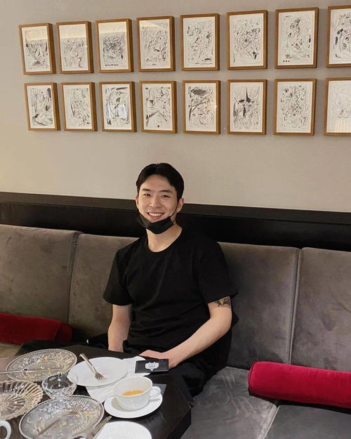 新男友年下10岁,她就是韩国萧亚轩吧