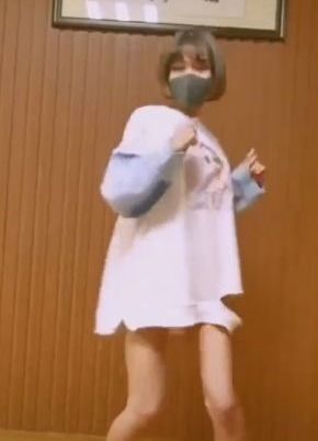 抖音真空跳舞视频过程是怎么样呢抖音真空跳舞视频在线观看超能街机