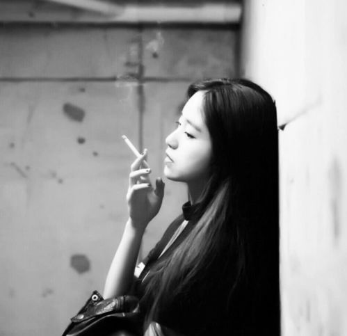 心理学患上抑郁症的人,会有4个异常,第四你是否做过