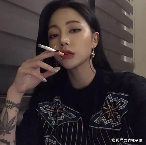 伤害子宫特别猛的3种行为,00后已成习惯,难怪会宫寒