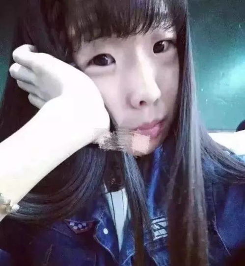 抖音女神温婉直播没开美颜也太幻灭了吧你和网红之间其实只差一个p图美颜...