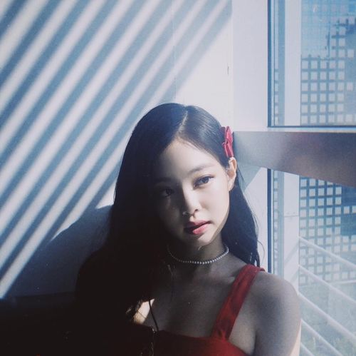 女生头像ins高级感壁纸